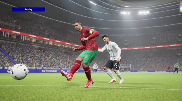 eFootball tem crossplay? eFootball tem crossplay?