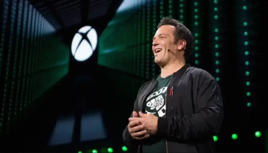 Phill Spencer, chefe do Xbox, promete melhorias nas adaptações de jogos após Halo.