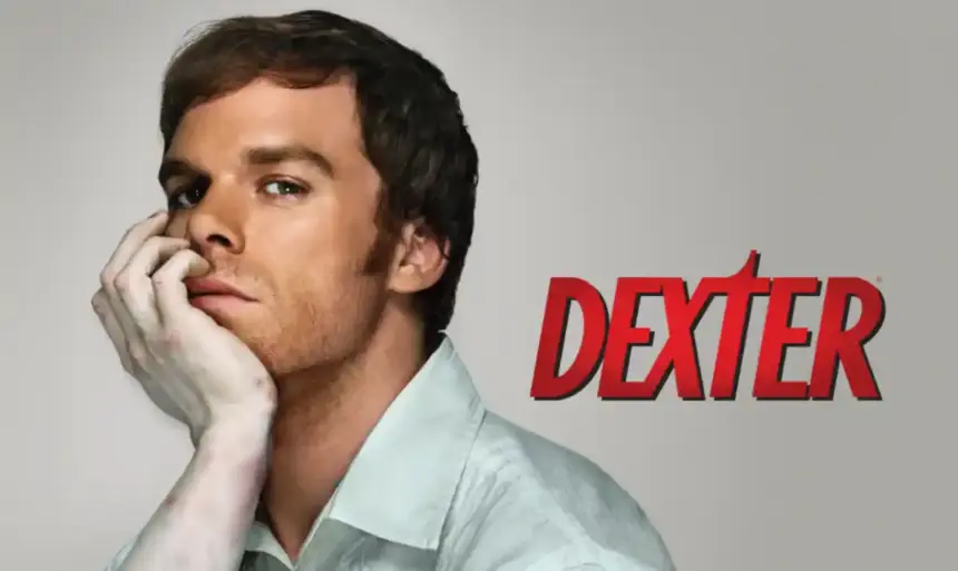 Resumo da 1ª temporada de Dexter, série de suspense da CBS.