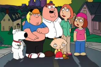 Capa do Family Guy com personagens icônicos da série animada da Fox.