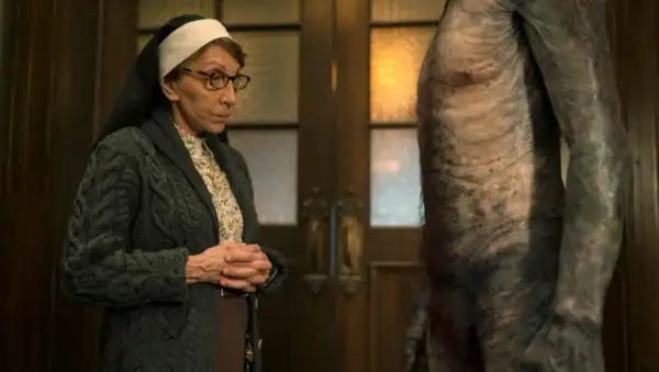 Evil - Contatos Sobrenaturais: onde assistir a todas as temporadas da série Evil - Contatos Sobrenaturais: onde assistir a todas as temporadas da série